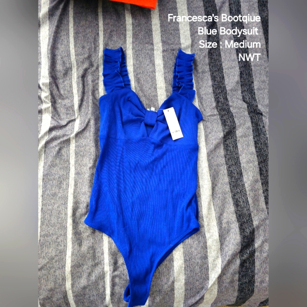 *Boutique* Francesca's Bodysuit Size Medium Color Oxford Blue